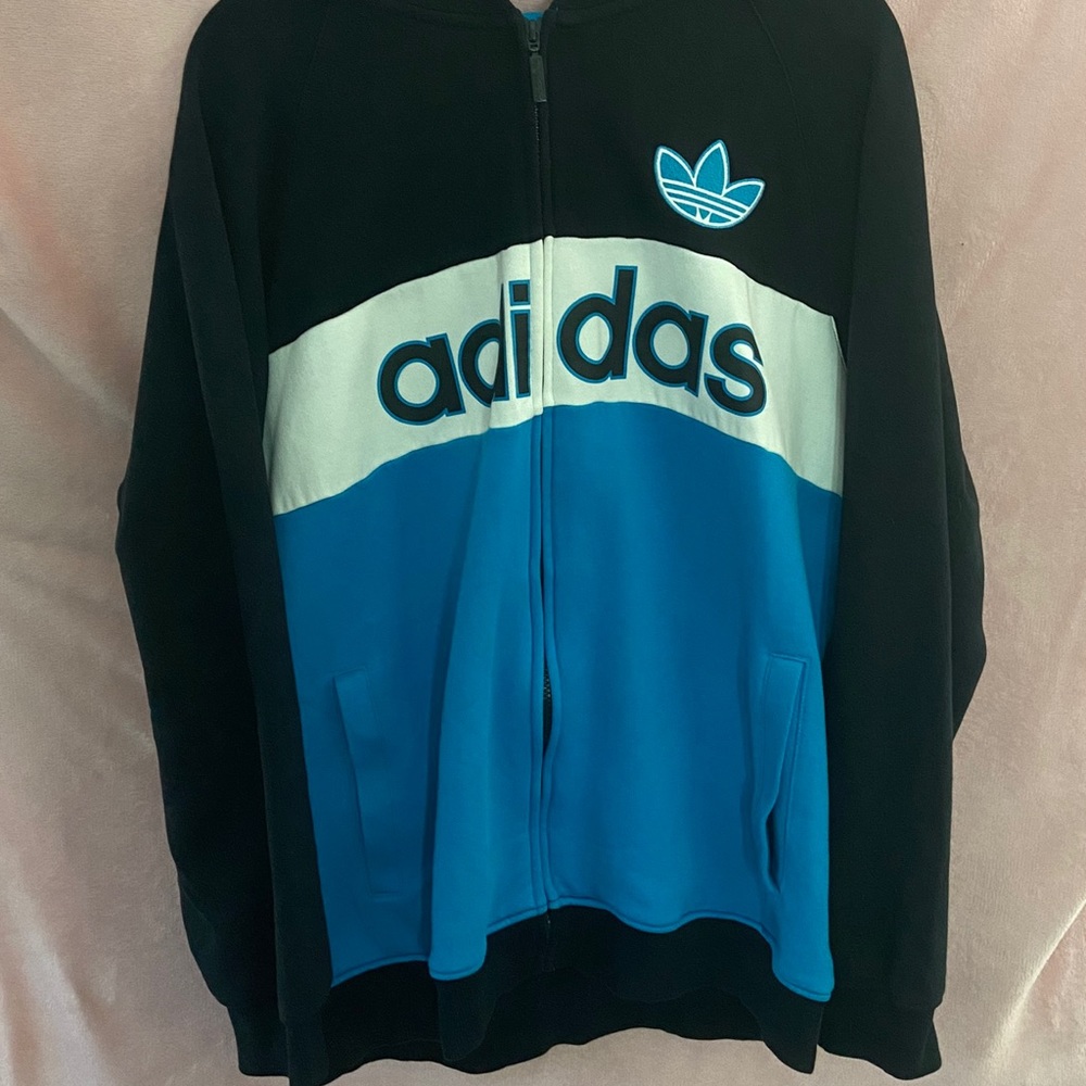 Adidas sweater